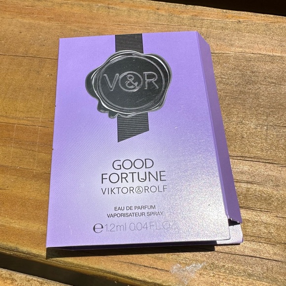 Viktor & Rolf Good Fortune Eau de Parfum - Picture 1 of 1